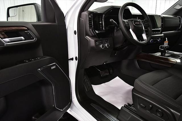 new 2025 GMC Sierra 1500 car, priced at $65,485