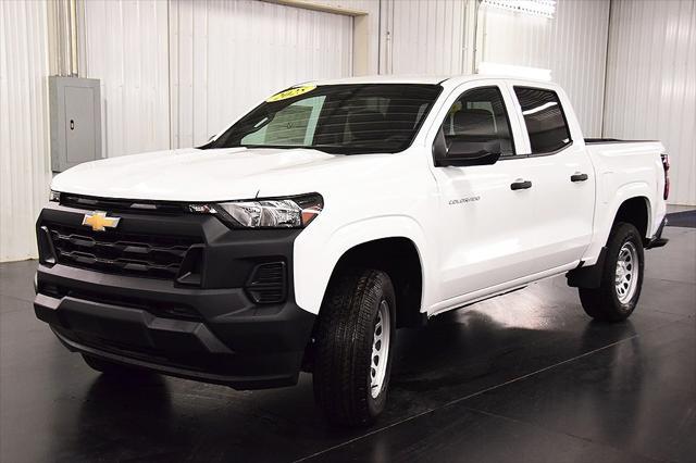 new 2025 Chevrolet Colorado car, priced at $34,890
