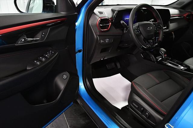 new 2025 Chevrolet TrailBlazer car, priced at $34,075