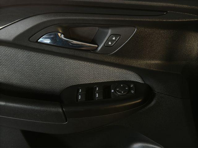 used 2021 Chevrolet TrailBlazer car, priced at $18,999