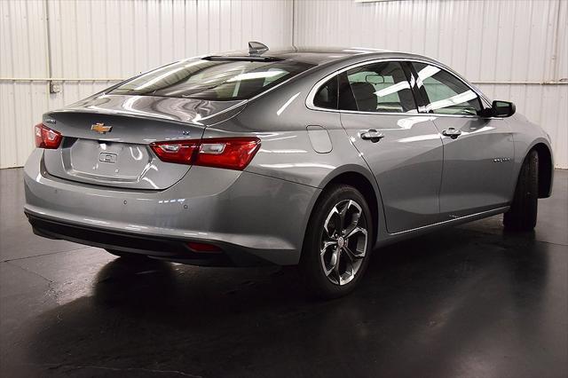 new 2024 Chevrolet Malibu car, priced at $29,395