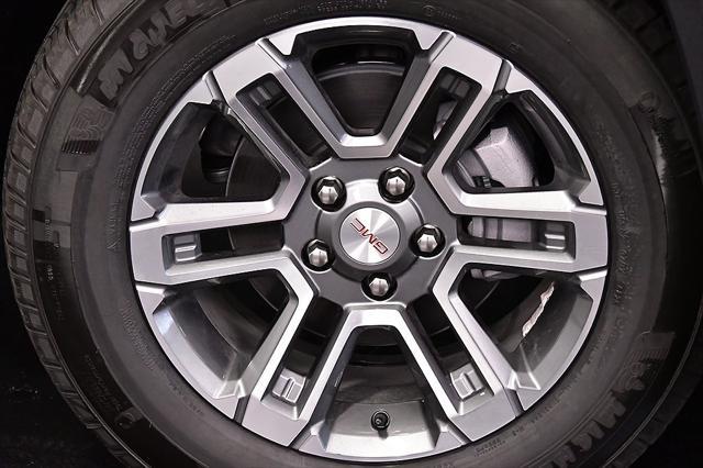 new 2025 GMC Terrain car, priced at $33,395