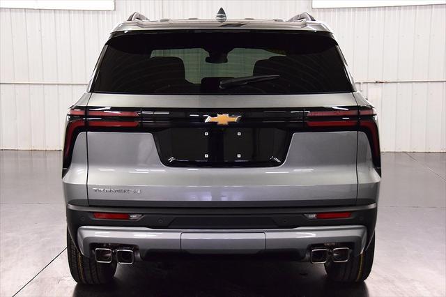 new 2025 Chevrolet Traverse car, priced at $43,140