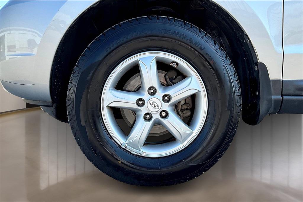 used 2008 Hyundai Santa Fe car, priced at $4,999