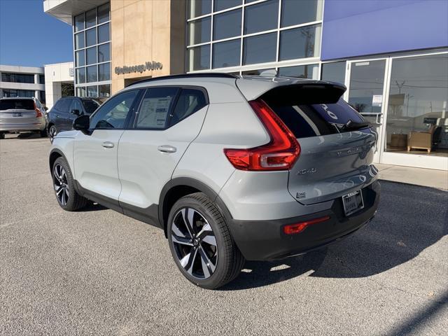 new 2025 Volvo XC40 car, priced at $49,790