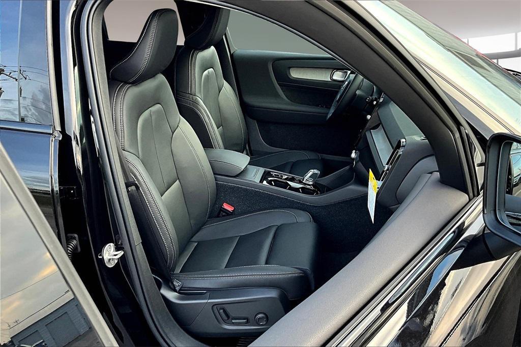 new 2026 Volvo XC40 car, priced at $46,750