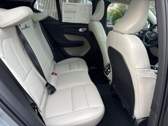 new 2025 Volvo XC40 car, priced at $49,790