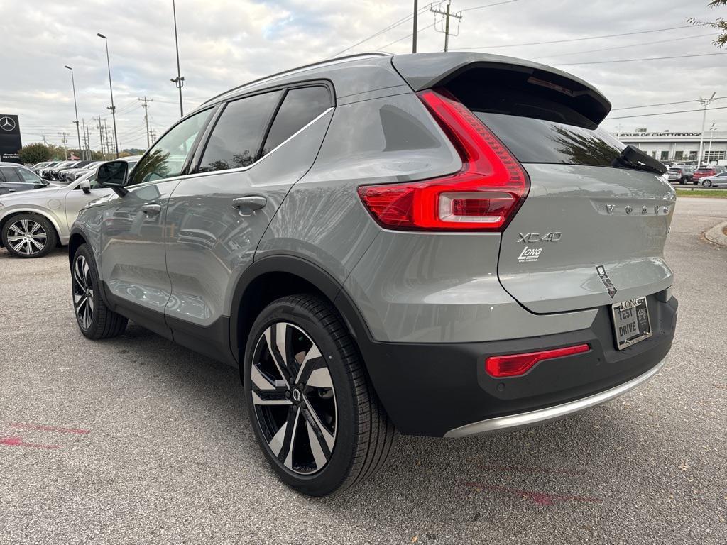new 2025 Volvo XC40 car, priced at $44,790