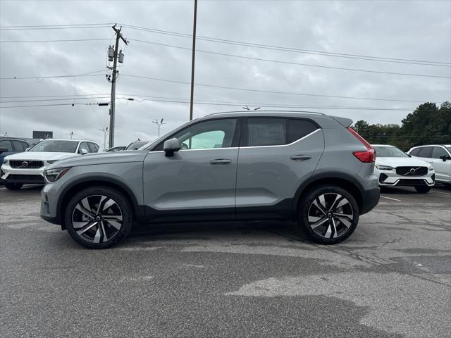 new 2025 Volvo XC40 car, priced at $49,790