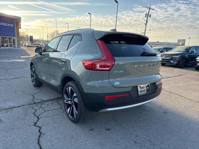 new 2025 Volvo XC40 car, priced at $49,590