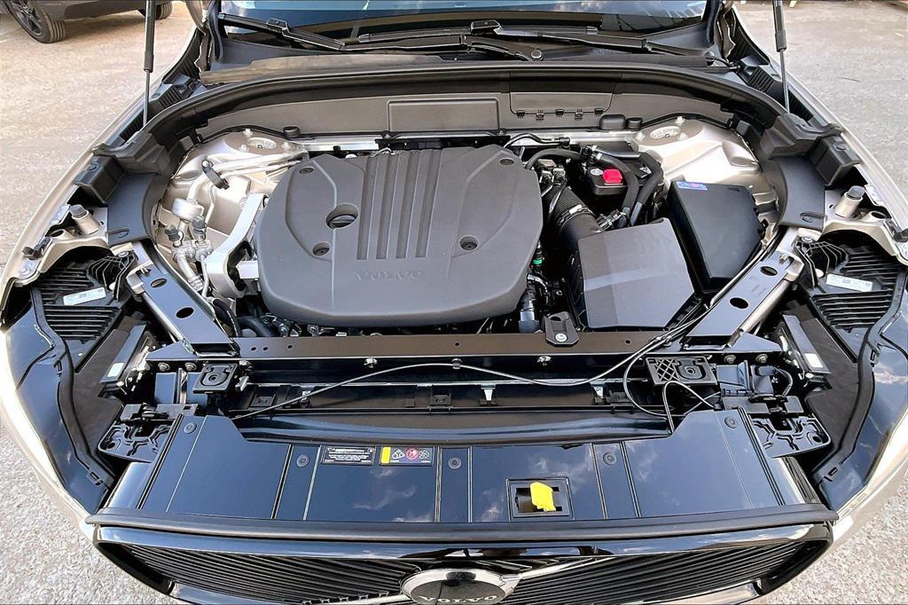 new 2026 Volvo XC60 car, priced at $63,935