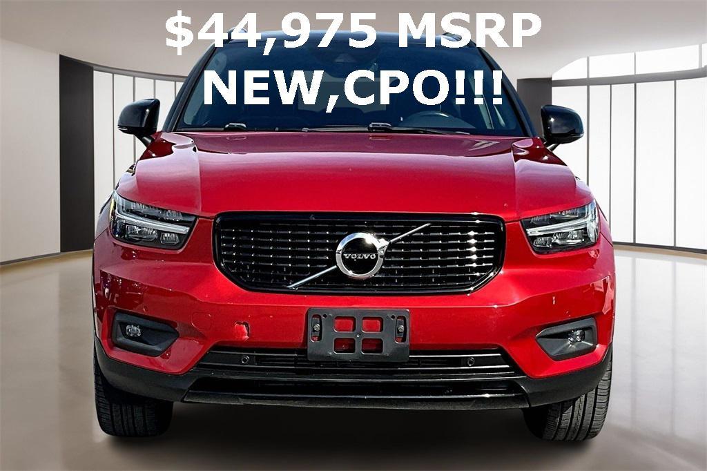 used 2019 Volvo XC40 car, priced at $22,988