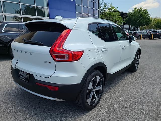 new 2025 Volvo XC40 car, priced at $48,315