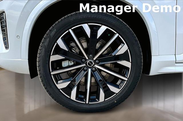 new 2025 Volvo XC90 Plug-In Hybrid car, priced at $71,805
