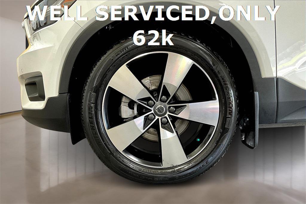 used 2021 Volvo XC40 car, priced at $21,988