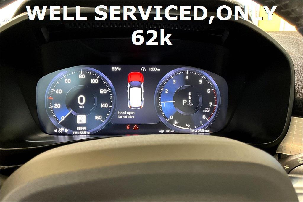 used 2021 Volvo XC40 car, priced at $21,988