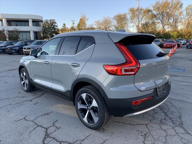 new 2025 Volvo XC40 car, priced at $48,315