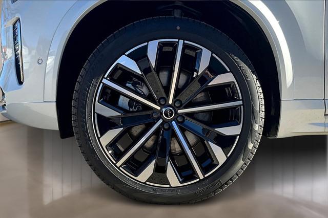 new 2025 Volvo XC90 Plug-In Hybrid car, priced at $78,805