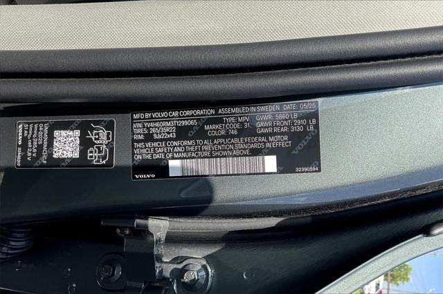 new 2026 Volvo XC60 Plug-In Hybrid car, priced at $80,310