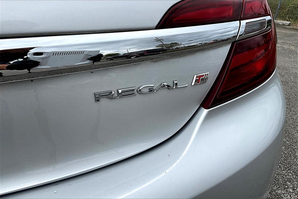 used 2015 Buick Regal car, priced at $9,999