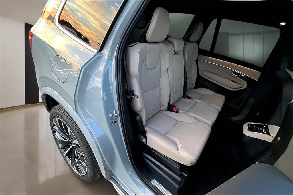 new 2026 Volvo XC90 car, priced at $71,825