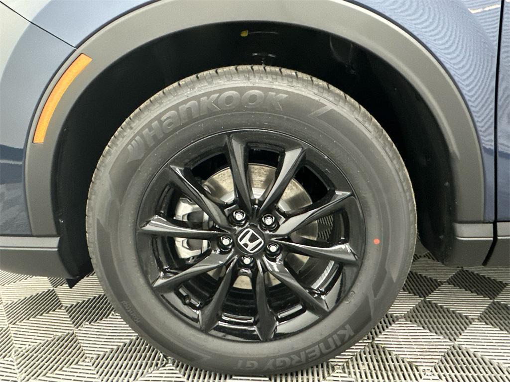 new 2026 Honda CR-V Hybrid car, priced at $40,175