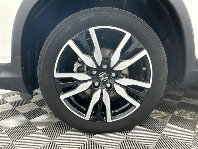 used 2020 Honda Pilot car, priced at $27,998