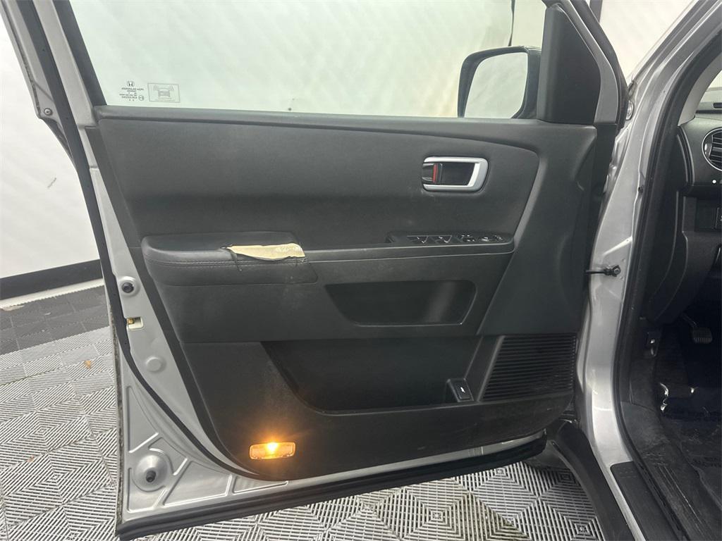 used 2011 Honda Pilot car, priced at $8,995