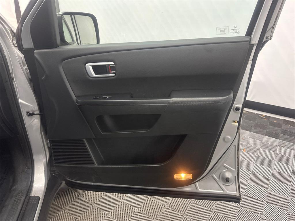 used 2011 Honda Pilot car, priced at $8,995