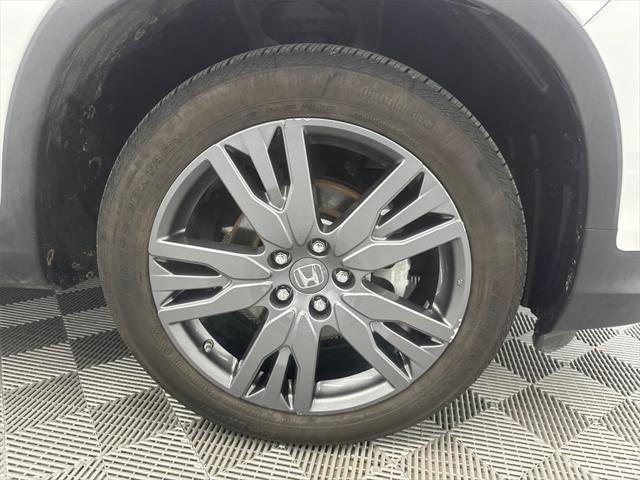 used 2022 Honda Pilot car, priced at $25,995
