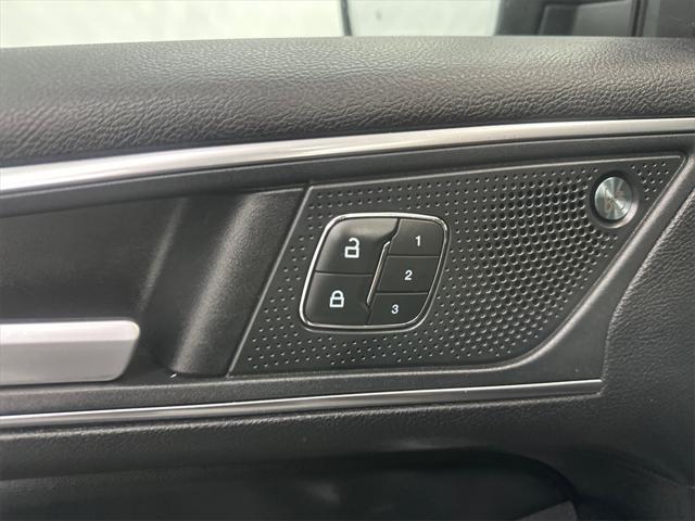 used 2022 Ford Edge car, priced at $21,999
