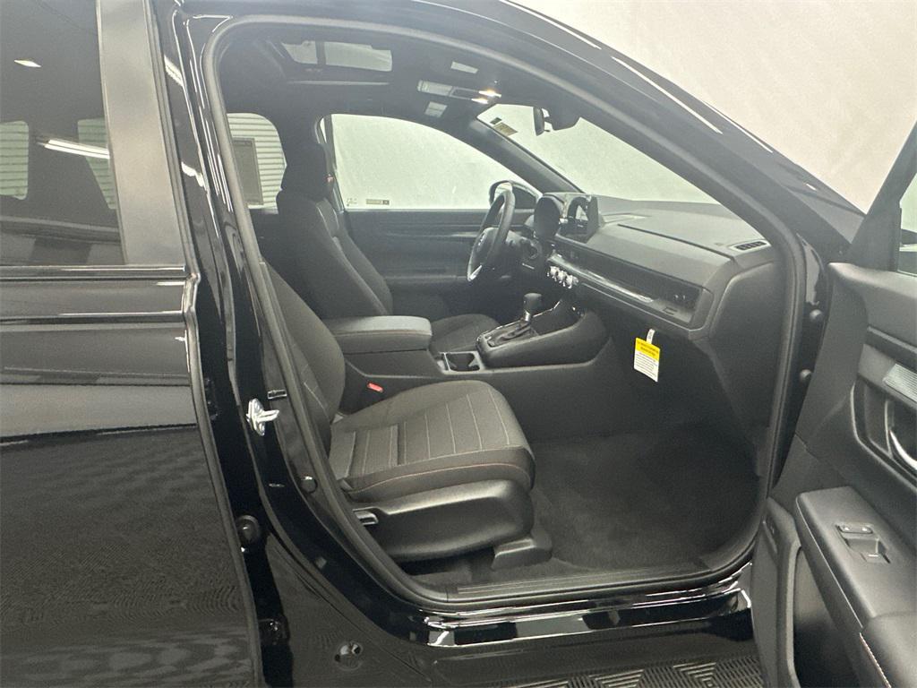 new 2026 Honda CR-V Hybrid car, priced at $40,250