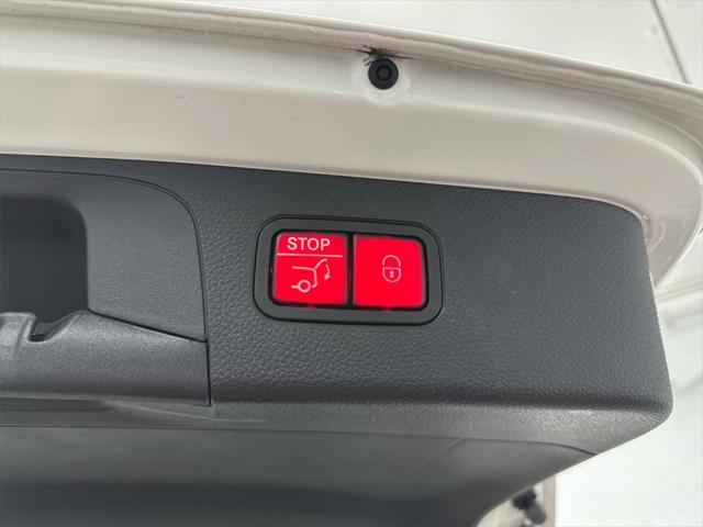 used 2022 Mercedes-Benz GLC 300 car, priced at $31,998