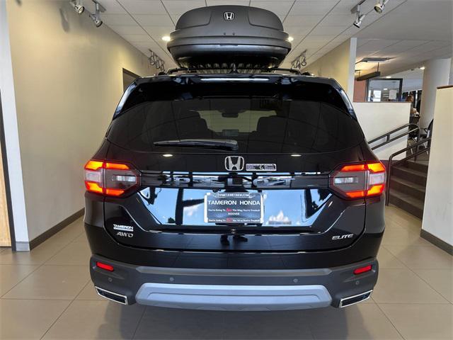 new 2025 Honda Pilot car, priced at $54,530