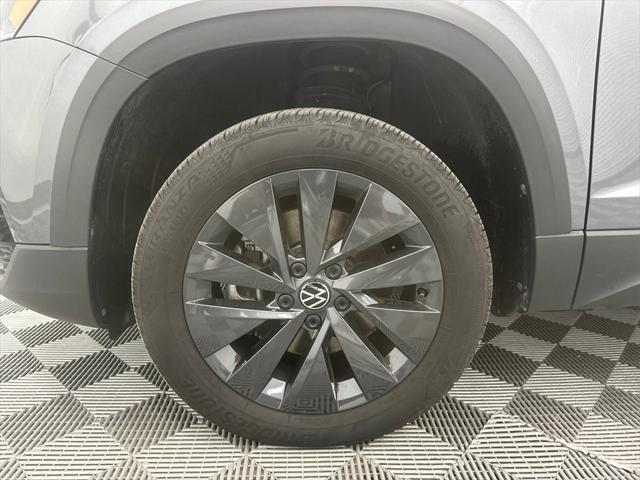 used 2024 Volkswagen Taos car, priced at $19,998