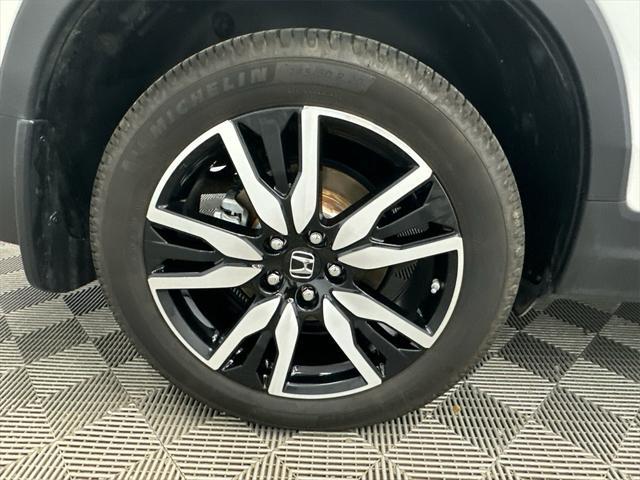 used 2022 Honda Pilot car, priced at $28,999