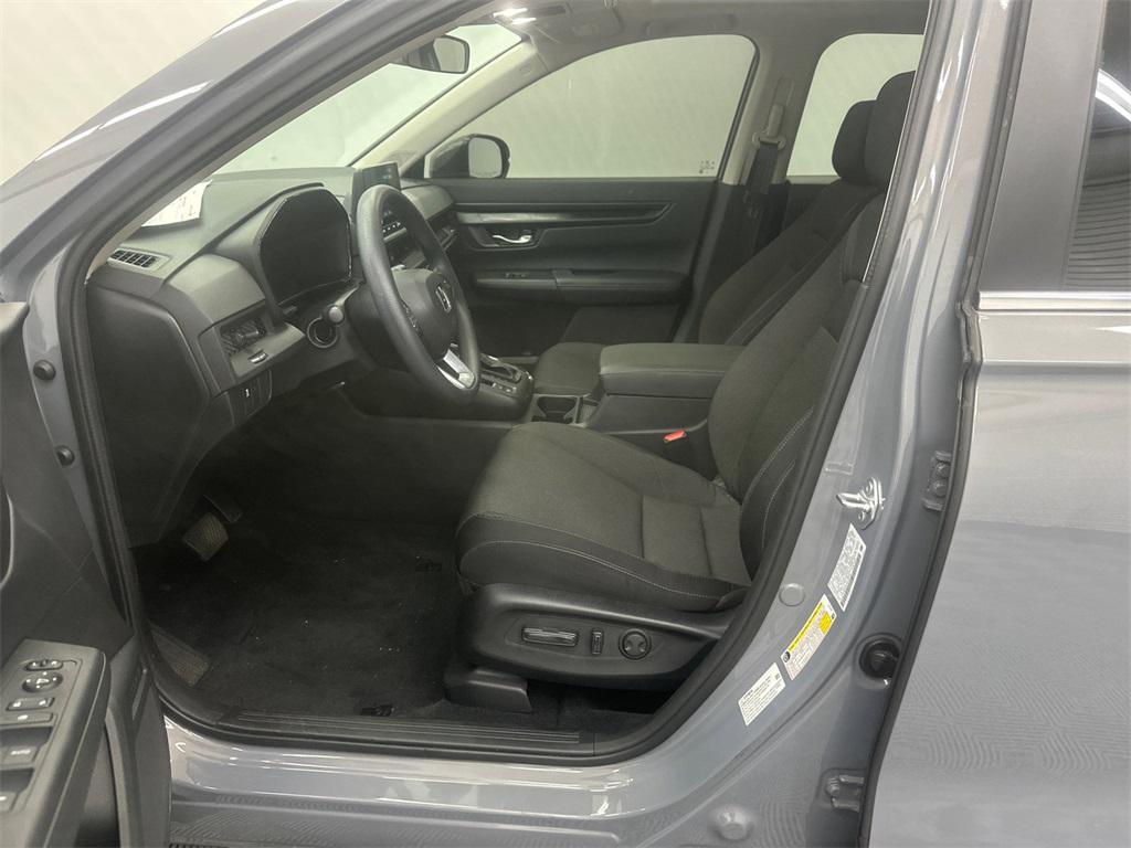 used 2024 Honda CR-V car, priced at $29,999