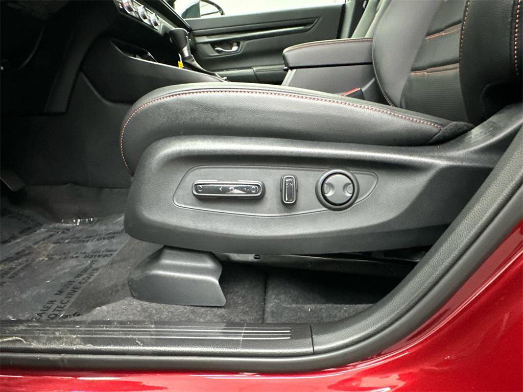 new 2026 Honda CR-V Hybrid car, priced at $40,630