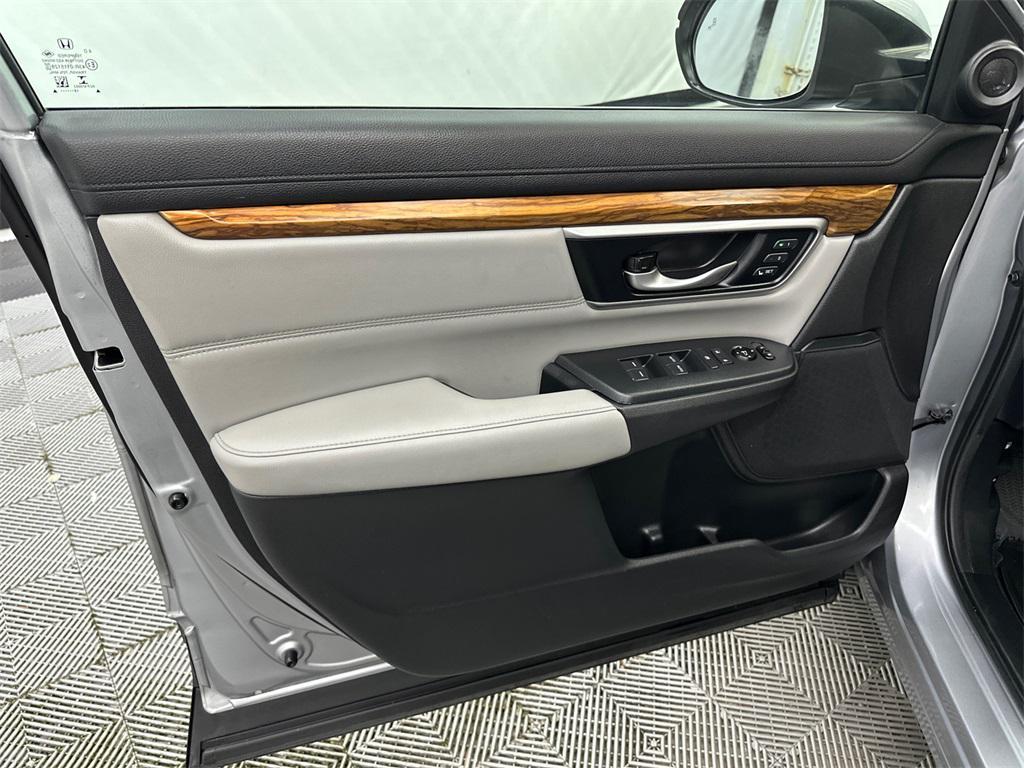 used 2018 Honda CR-V car, priced at $18,999