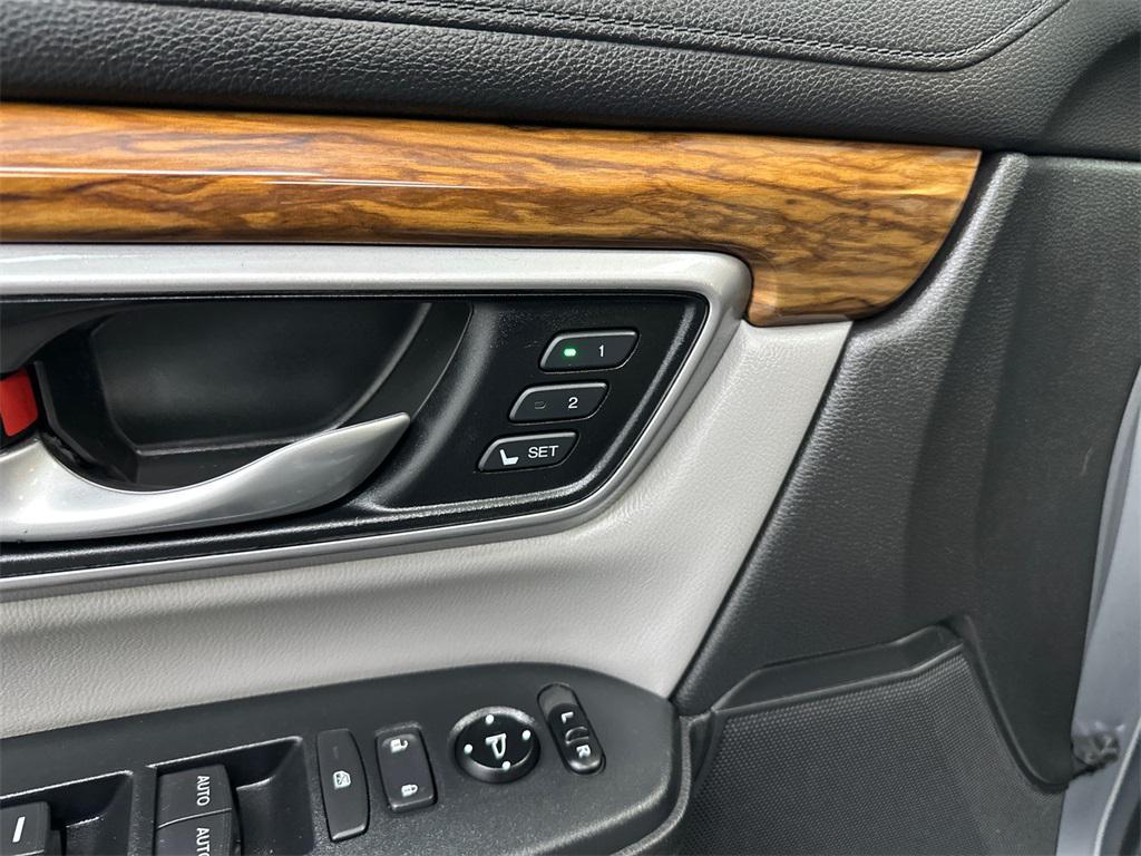 used 2018 Honda CR-V car, priced at $18,999