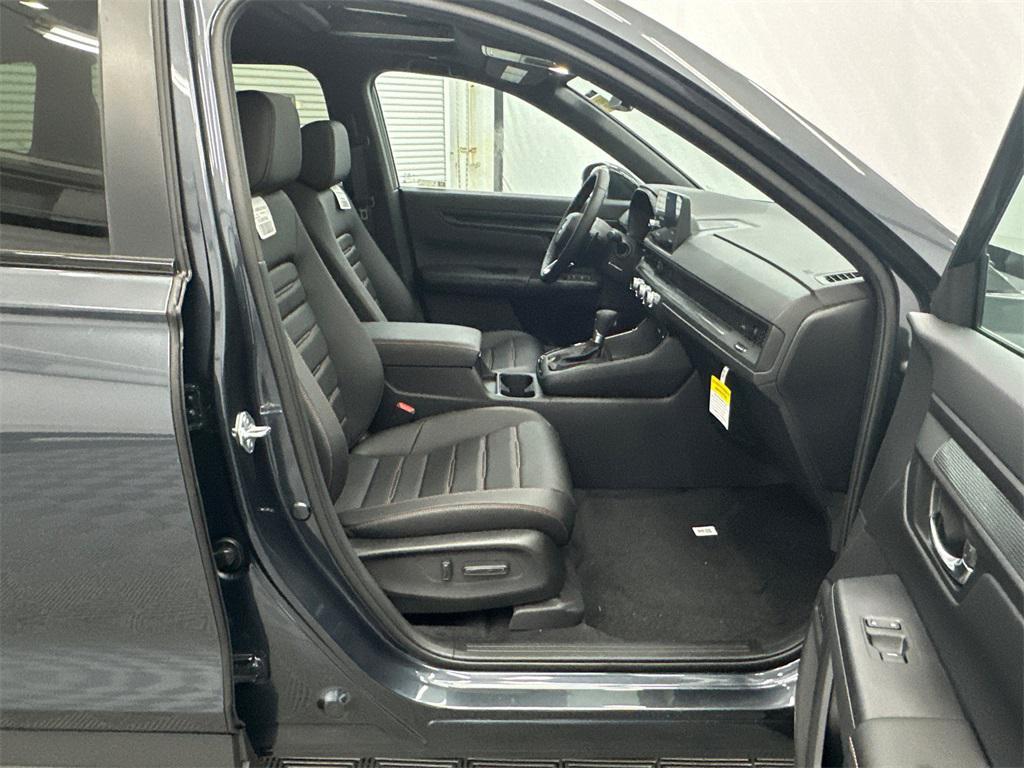 new 2026 Honda CR-V Hybrid car, priced at $40,120