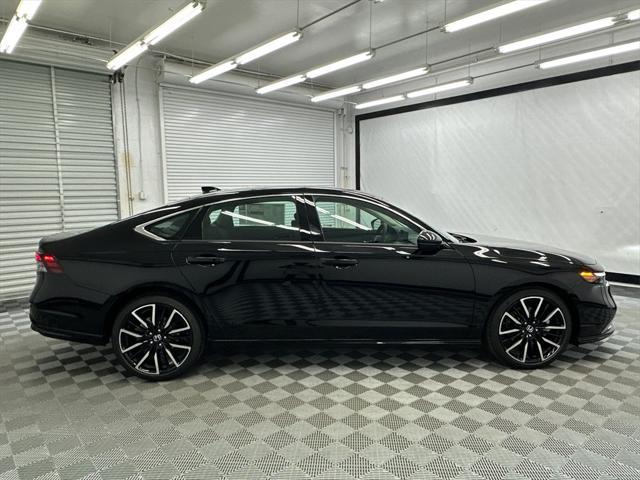new 2025 Honda Accord Hybrid car, priced at $40,450