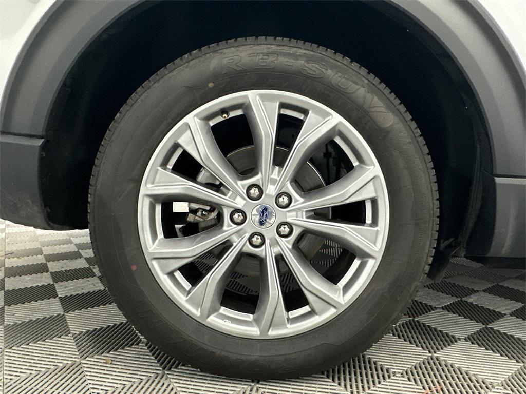 used 2024 Ford Explorer car, priced at $27,719