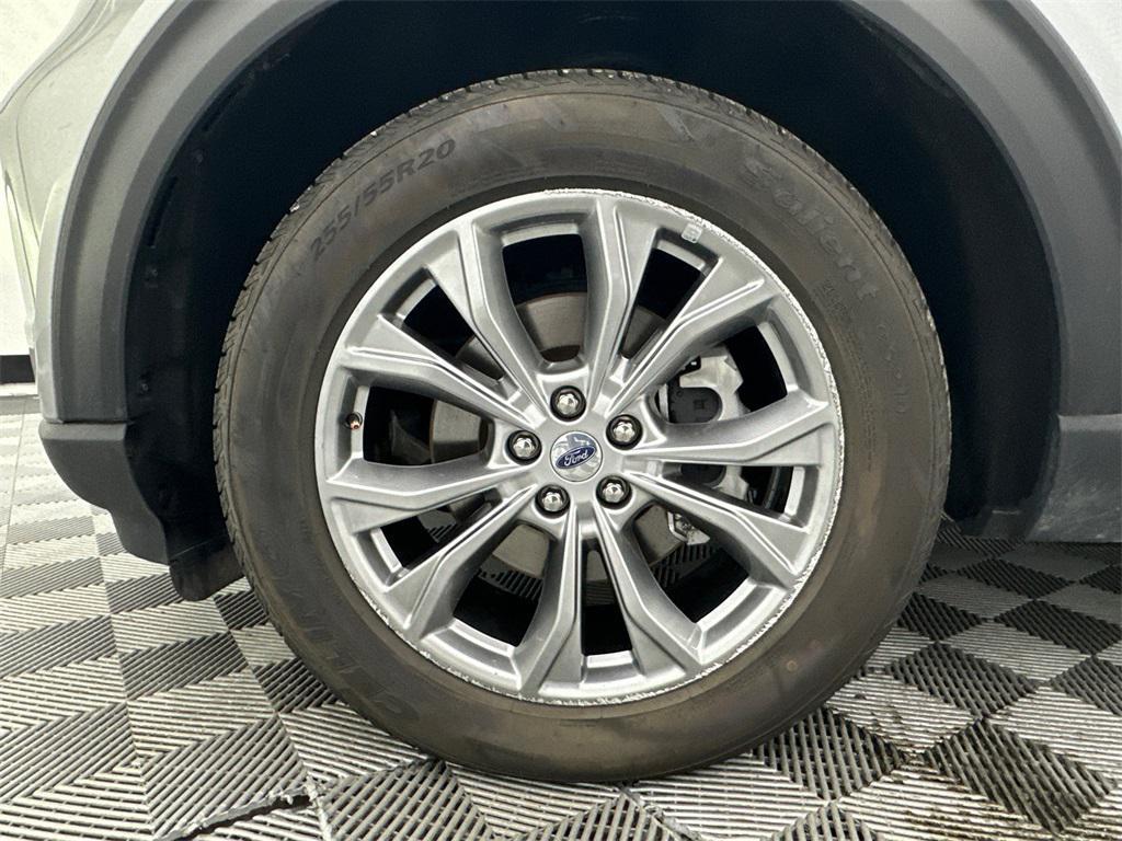 used 2024 Ford Explorer car, priced at $27,719