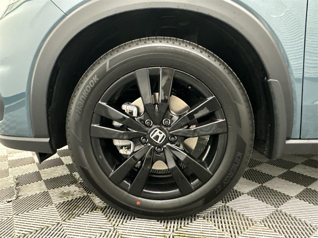 new 2026 Honda HR-V car, priced at $29,905