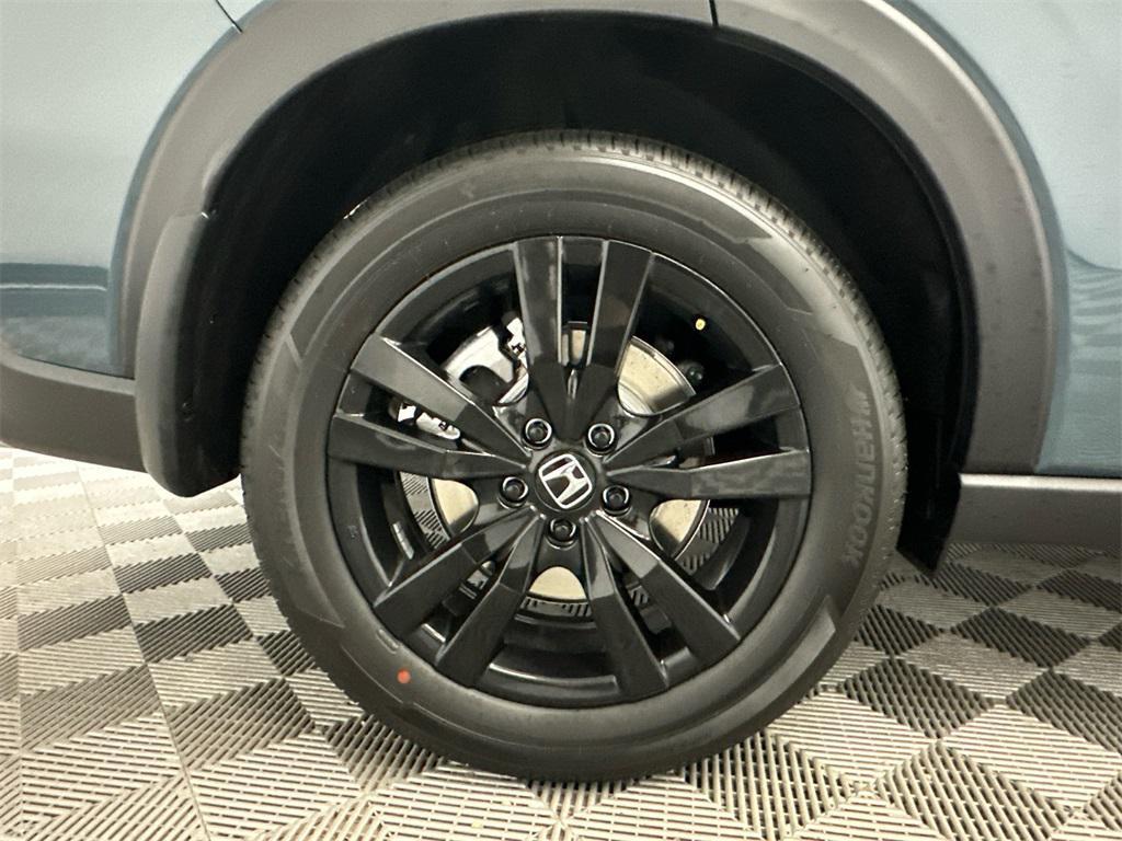 new 2026 Honda HR-V car, priced at $29,905