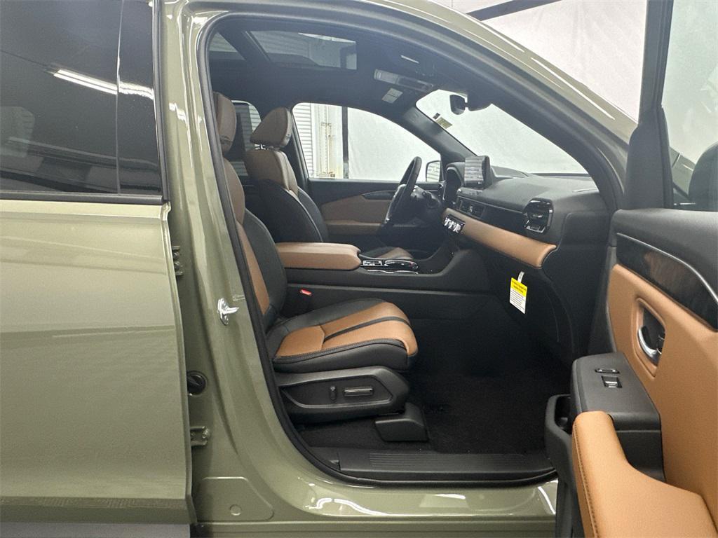 new 2026 Honda Passport car, priced at $55,775