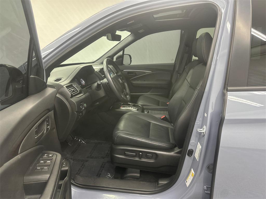 used 2022 Honda Passport car, priced at $26,999