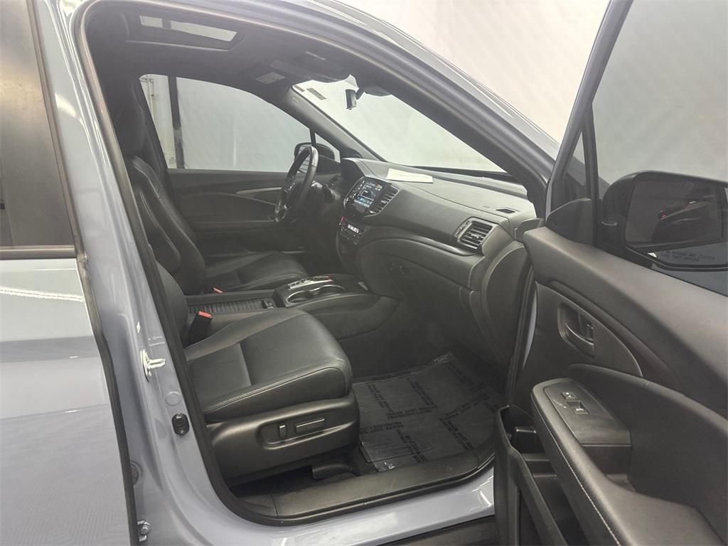 used 2022 Honda Passport car, priced at $26,999