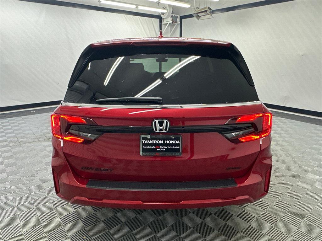 new 2026 Honda Odyssey car, priced at $46,210